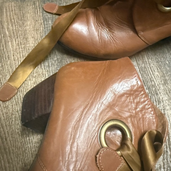 Django and Juliette GUCsize 7.5 (38) ribbon lace up Tan Ankle Boots luxury brand - Picture 5 of 16